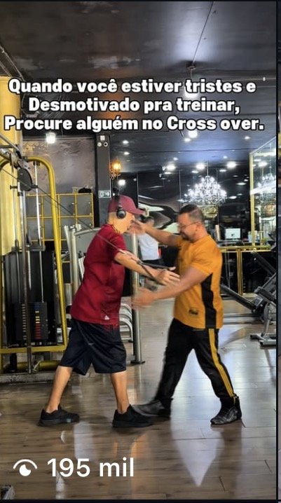 Case de vídeo para academia Cross Over